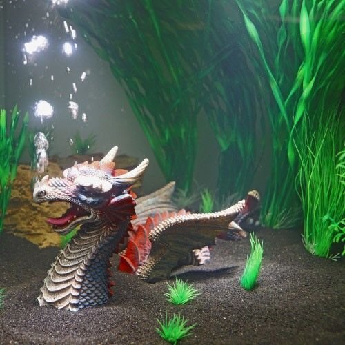 Декорація дракон Hobby Red Dragon 2 31.5x16x13.5см (32069)